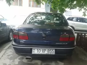 Opel Omega