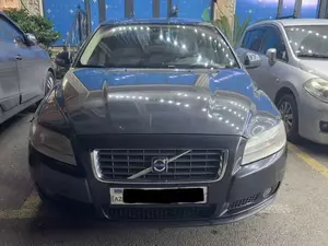 Volvo S 80