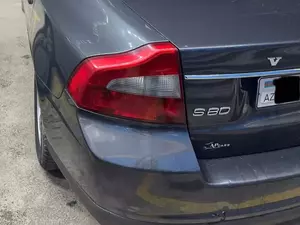 Volvo S 80